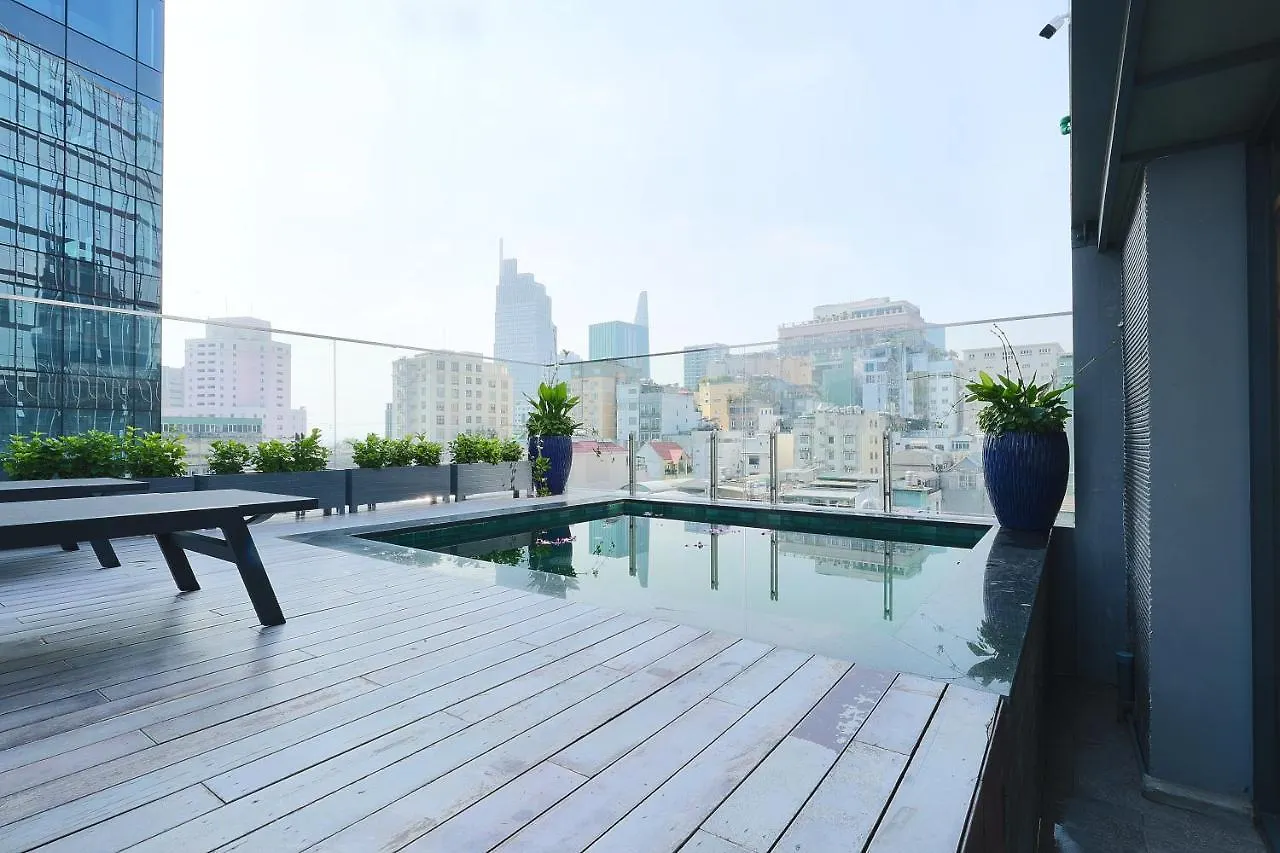 Cherry Boutique Hotel Ho Chi Minh City 3*,